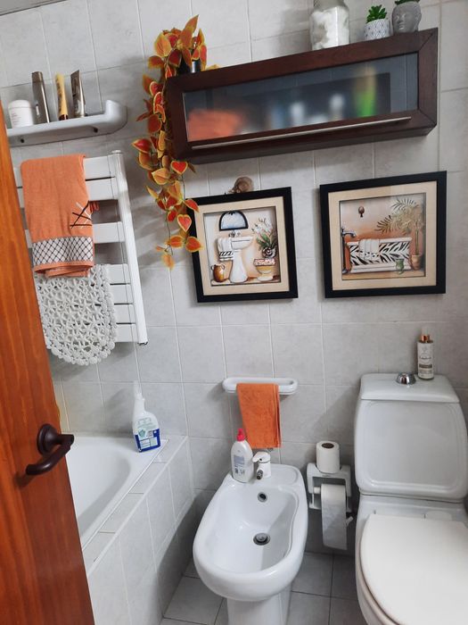 Arrenda- se quarto junto à Cämara em Vila Nova Gaia