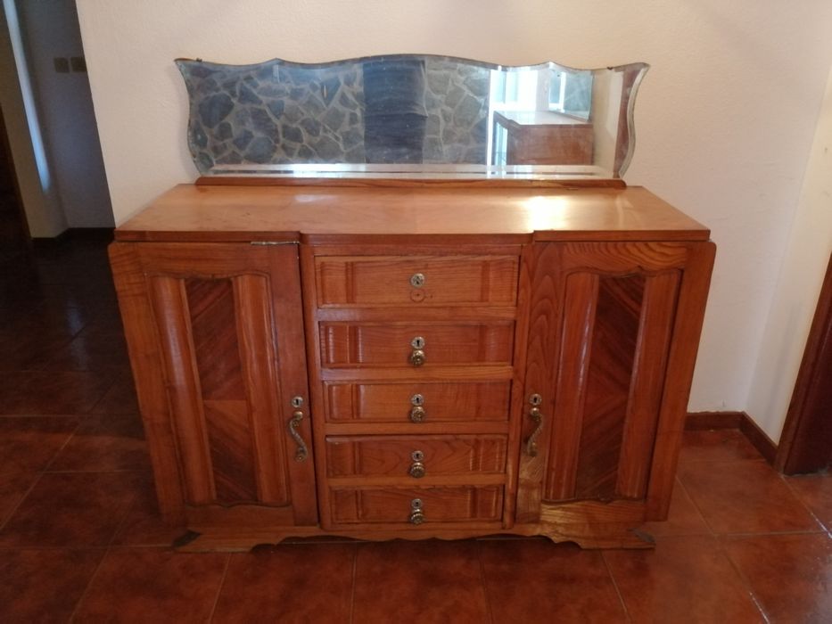 mobília de sala de jantar vintage