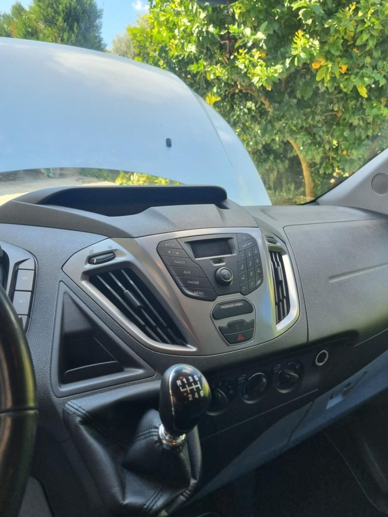 Ford Transit Custom 9 lugares