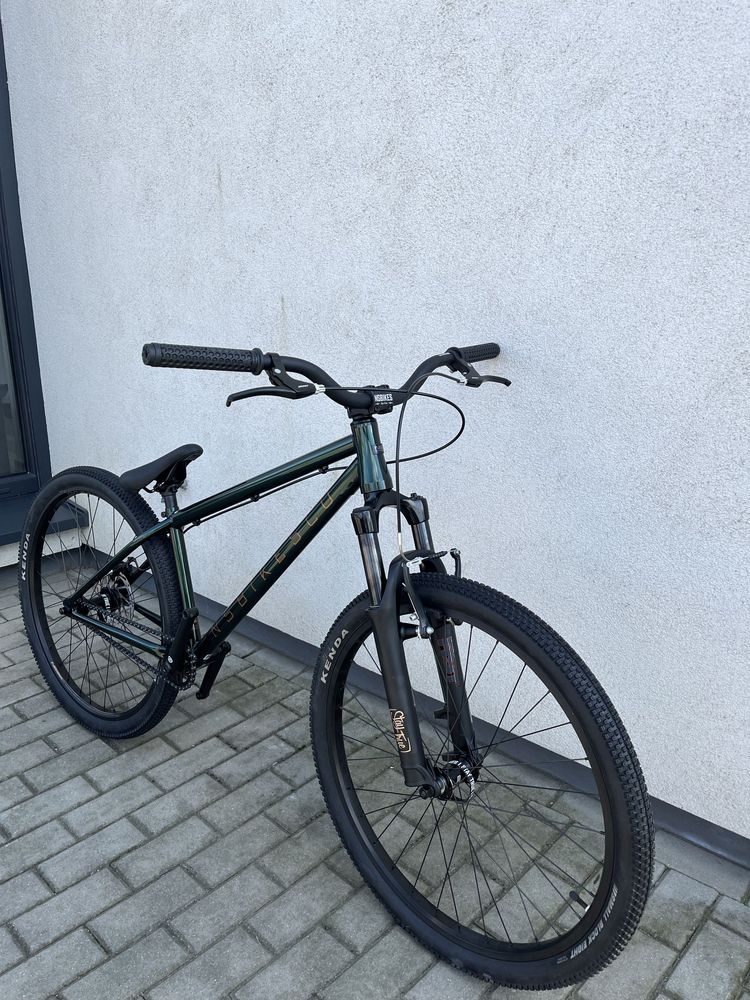 Nowy rower dirt NS Bikes Metropolis 3