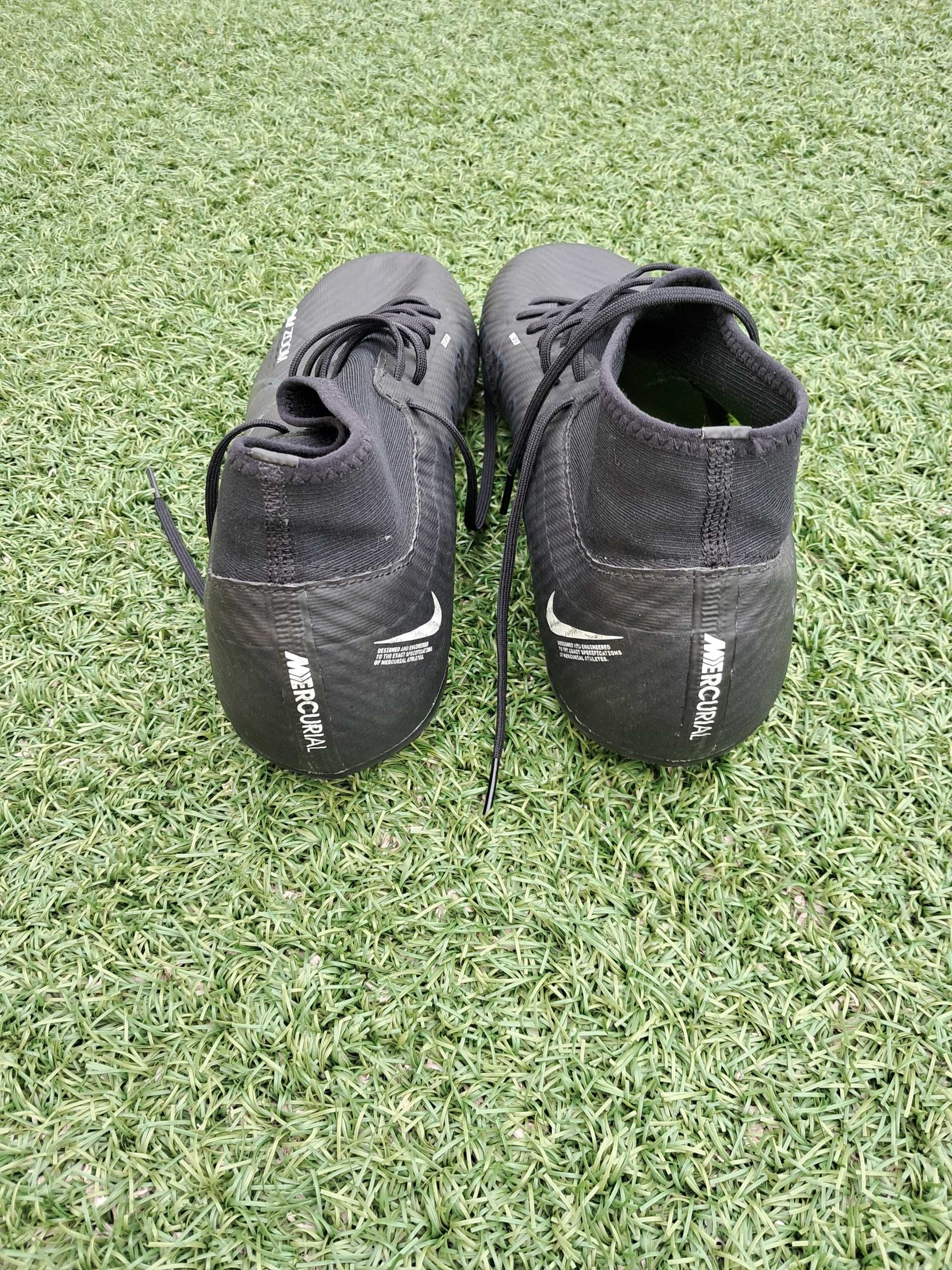 Chuteiras Nike Mercurial 45