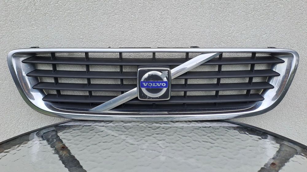 VOLVO S40 II V50 LIFT 07-12 GRILL ATRAPA 30744915