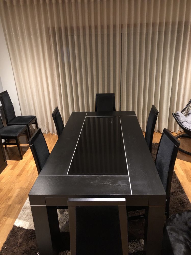 Mesa extensível com vidro + 8 cadeiras