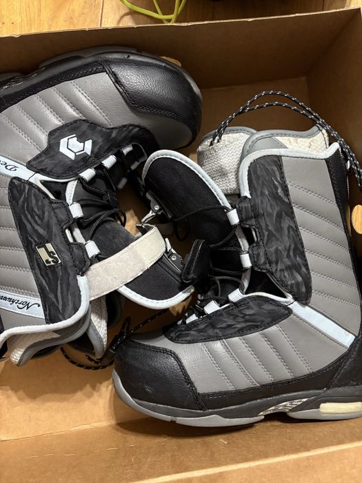 Buty snowboard Nortwave devine 240 cm