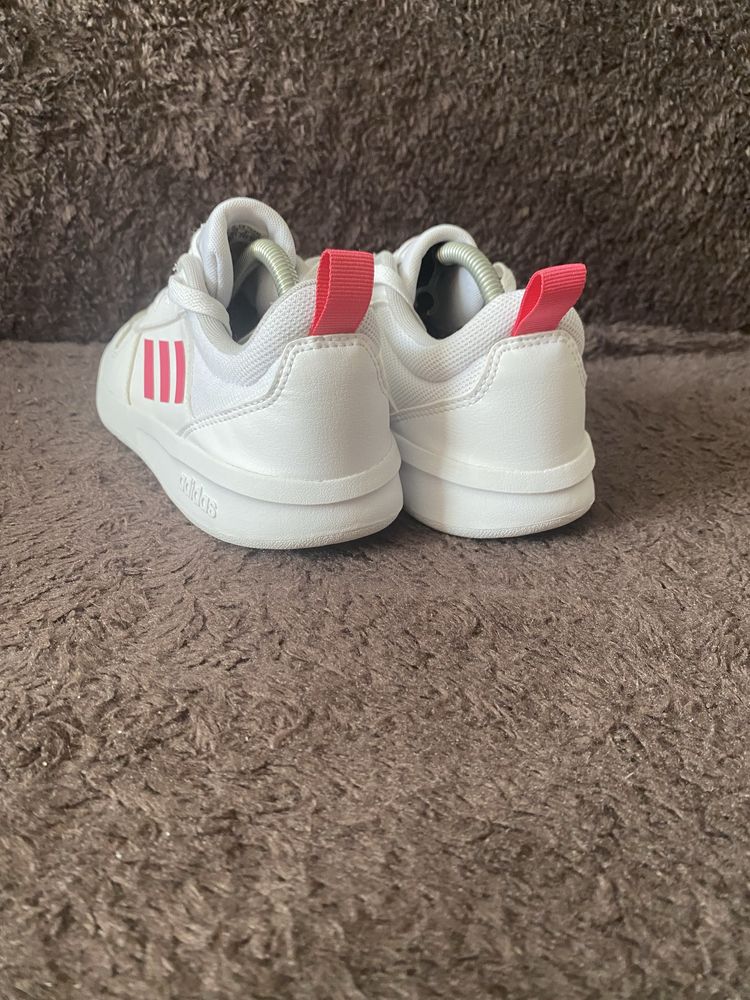 Орегінальні шкіряні adidas