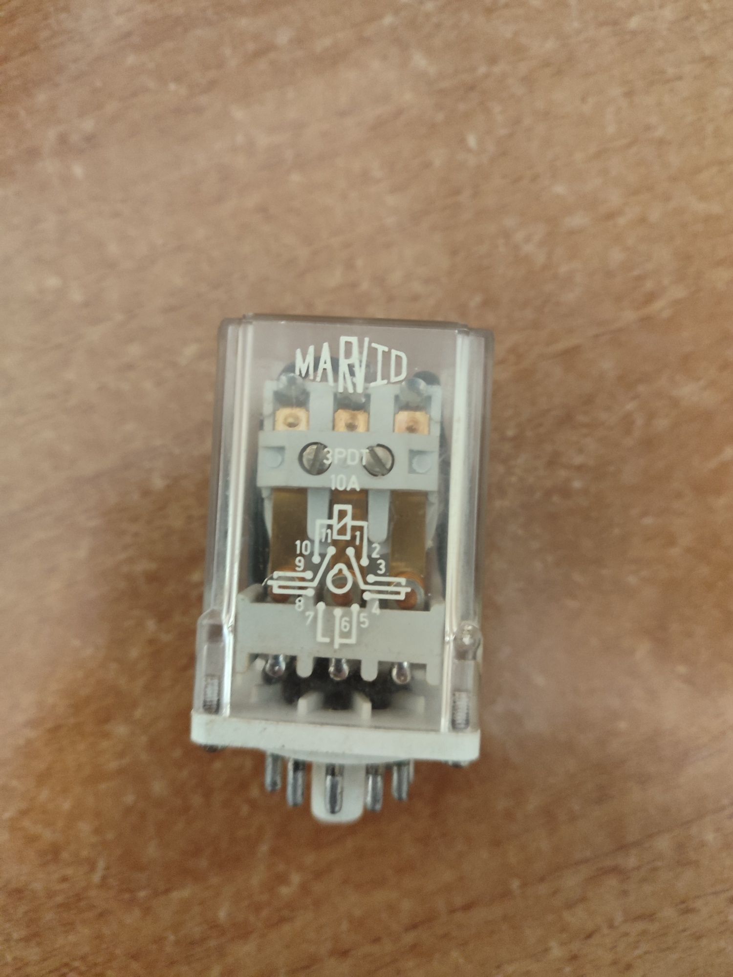 Реле Marvid 3pdt 10А 3к 220V AC,  24v dc