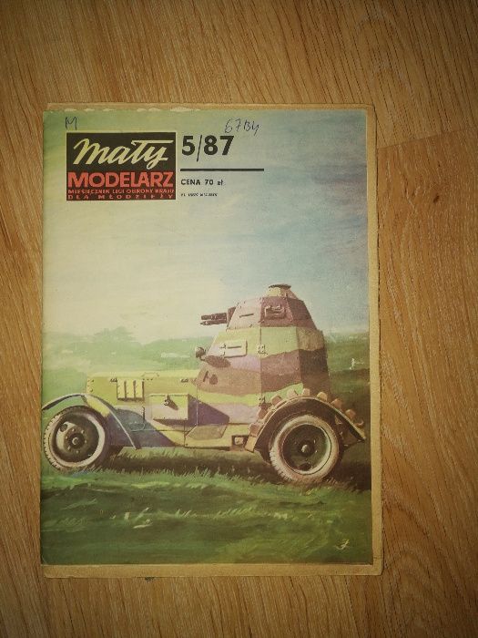 Mały modelarz samochód pancerny wz. 28 numer 5/87