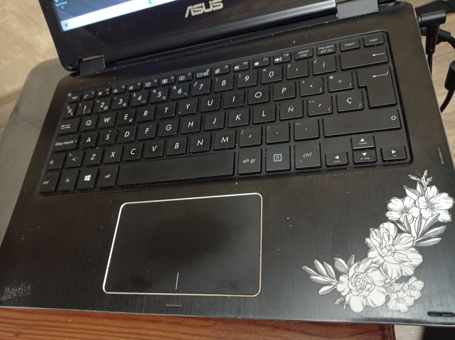 Продам ноут asus tp301ua