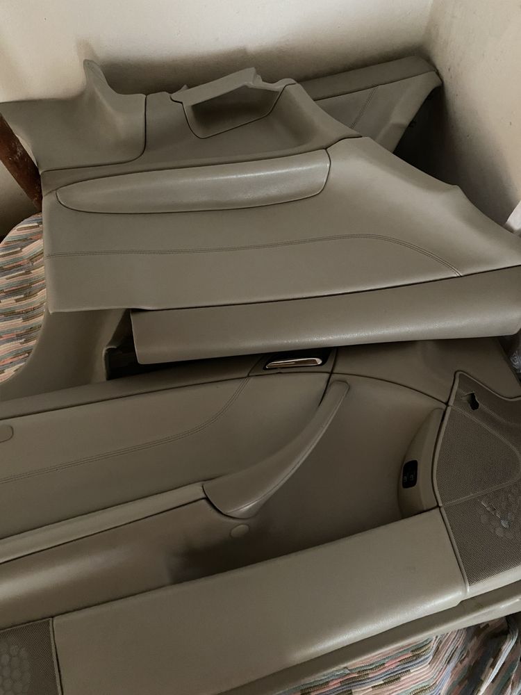 Bancos e interiores mercedes C220 coupe