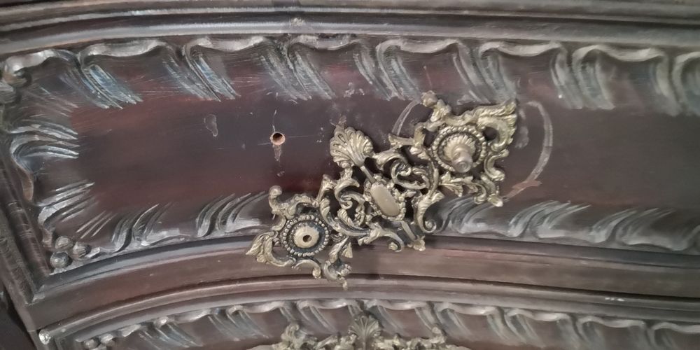 Cómoda estilo D. João