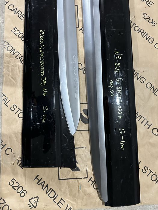 Накладка молдінг дверей Audi Q7 4M0 ліва передня задня