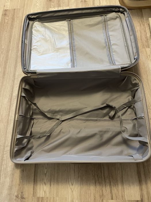 Валіза нова поліпропілен на 20 кг