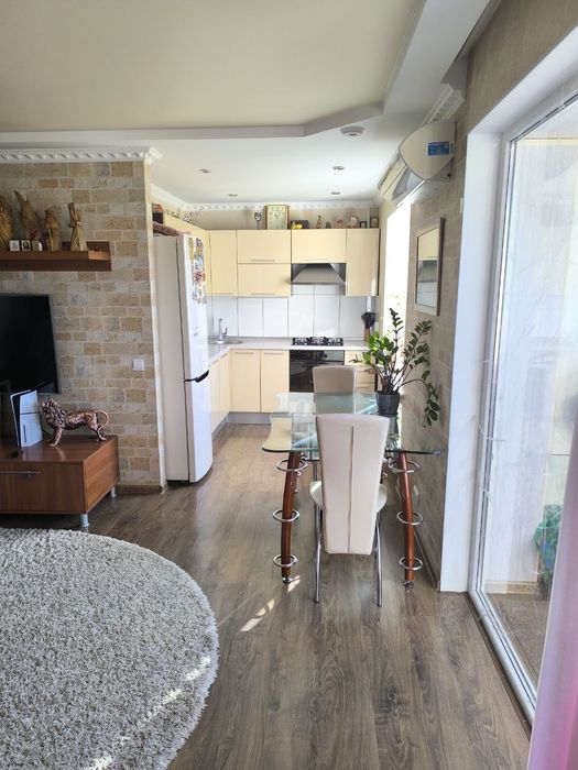 Продажа 3х-комн.кв. по ул. Запорожского Казачества, этаж 5/9 ост.Почта