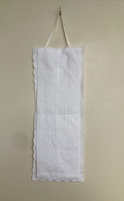 Suporte para papel higiénico em linho