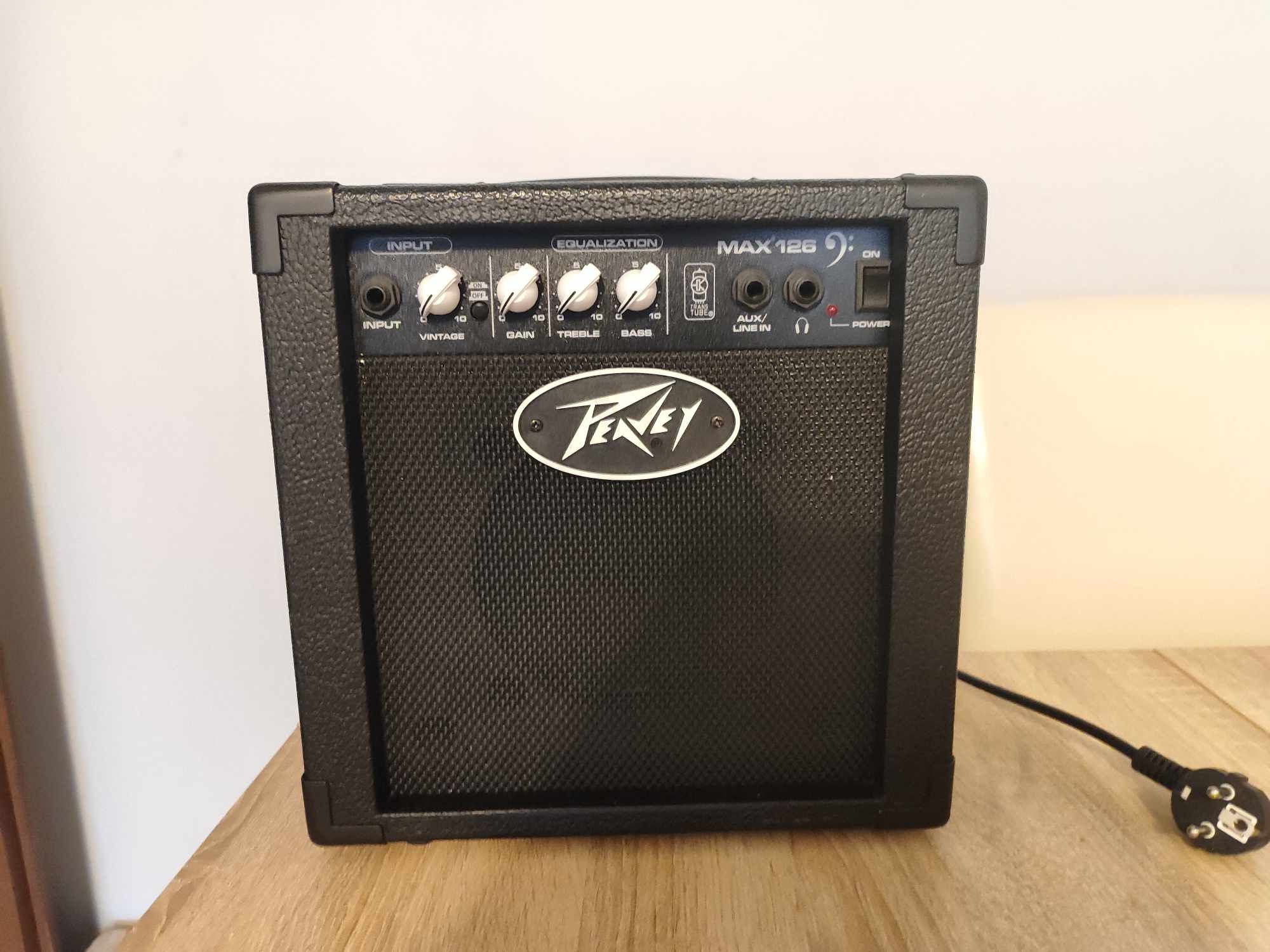 Combo basowe PEAVEY MAX 126