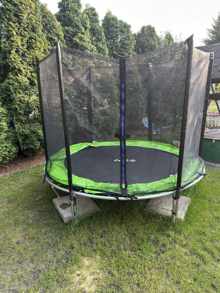 Trampolona dla dzieci