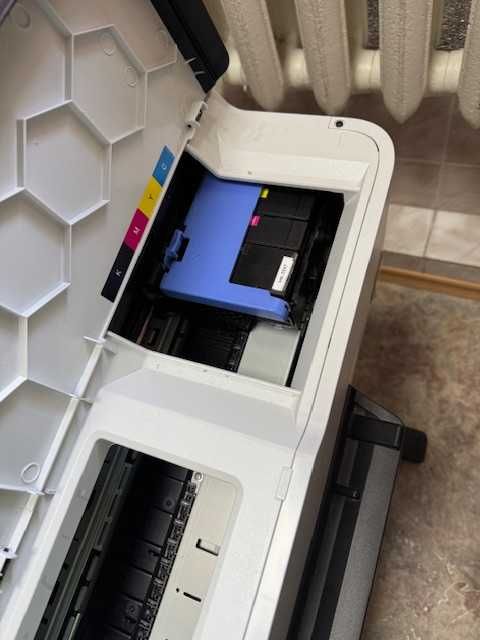 Плоттер Epson SureColor SC-T3100 24" (C11CF11302A0)