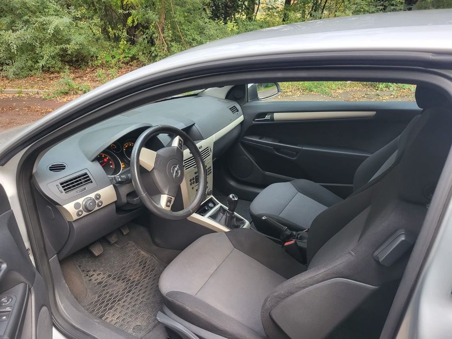 Opel Astra gtc klima 2008