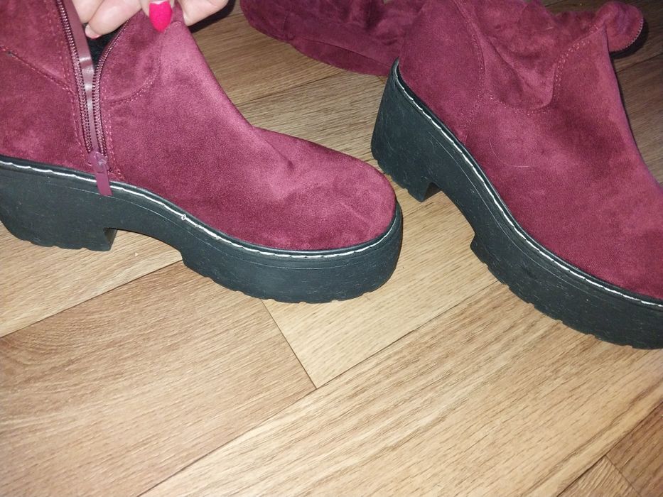 Чоботи ботфорти р 39