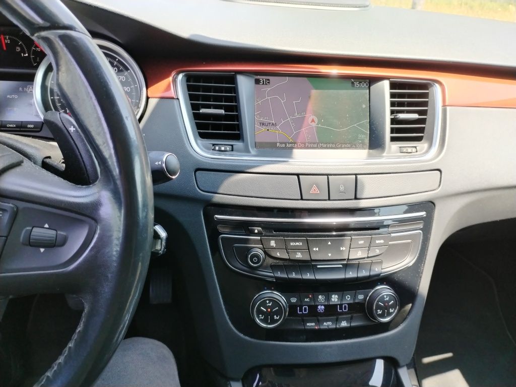 Peugeot 508 RXH hybrid 4