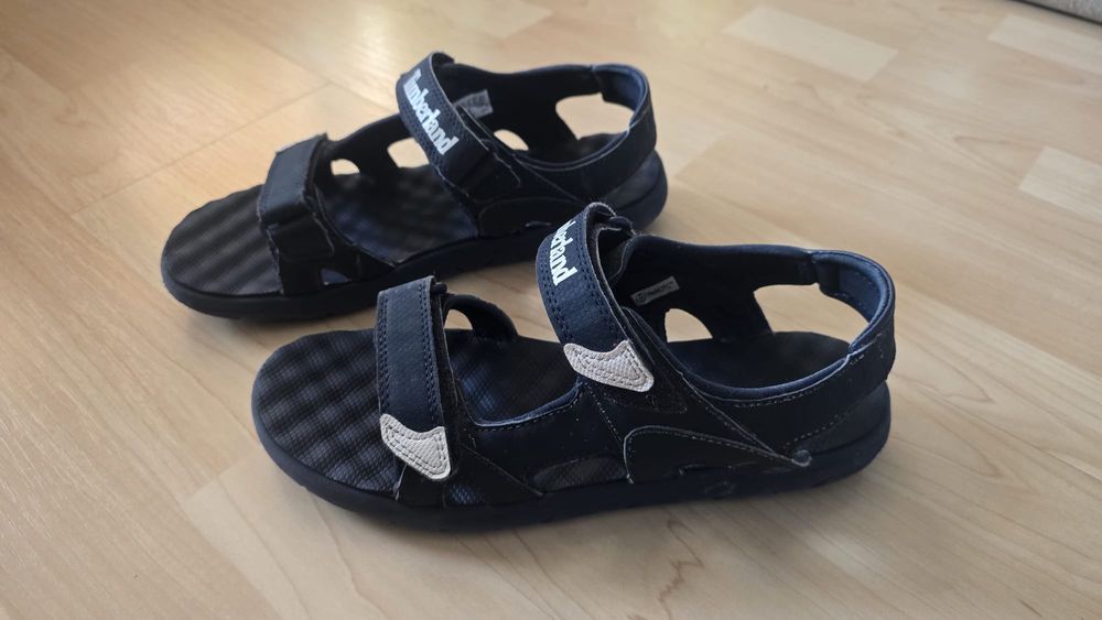 Sandały chłopięce TIMBERLAND roz. 40, granatowe