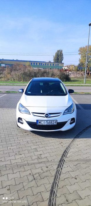 Opel Astra 2.0CDTI Sport Tourer OPC Line