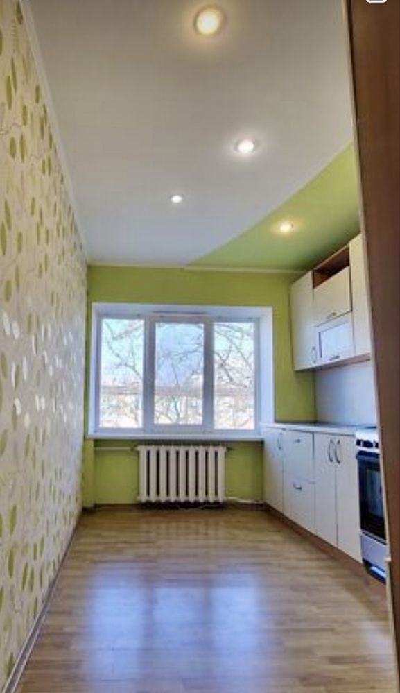 Продам 2 ком квартиру Бульвар Центральный