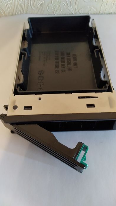 Корзина для жестких дисков 4x3,5'' Hot swap