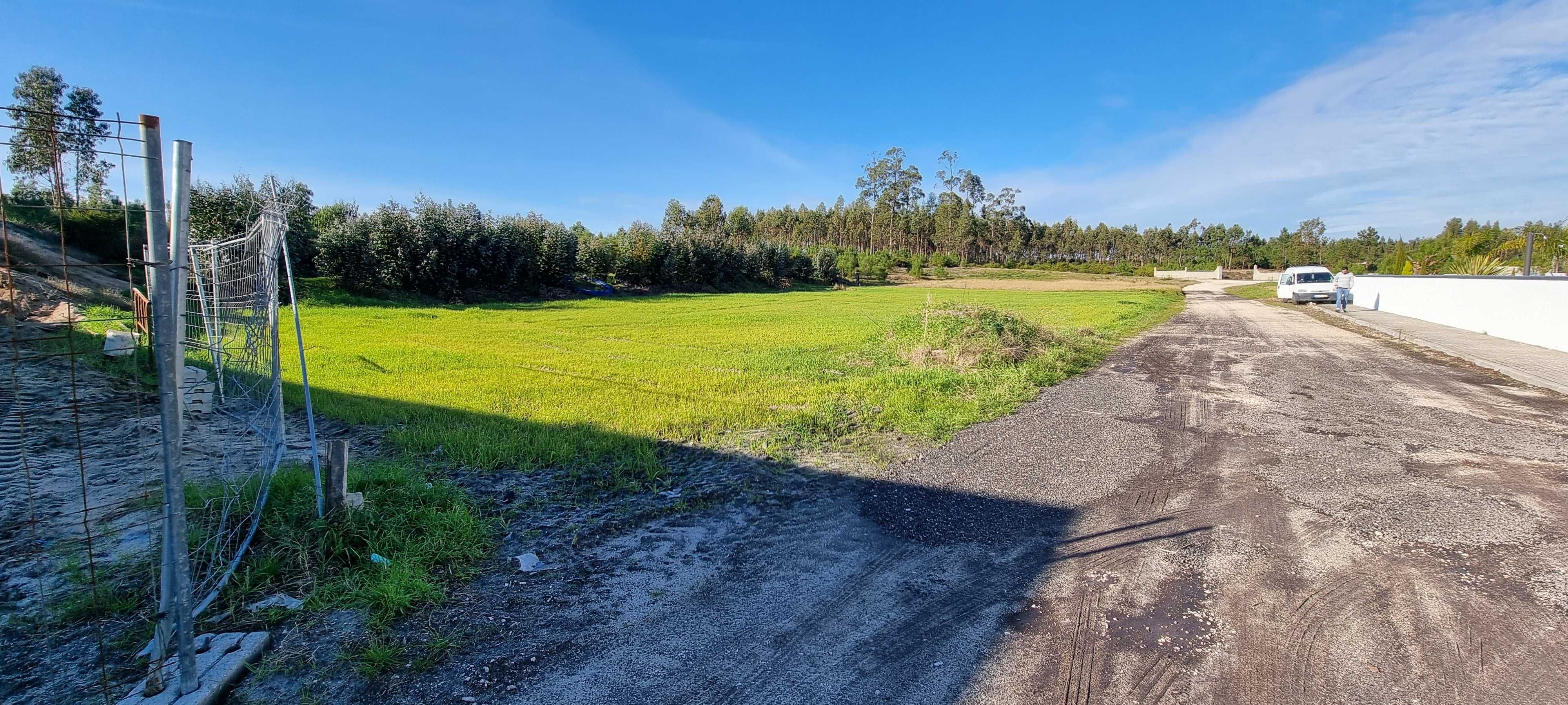 Terreno para construção c/2000m2 e furo agua