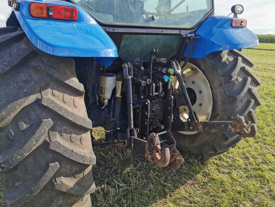 New Holland 5060 rok 2012