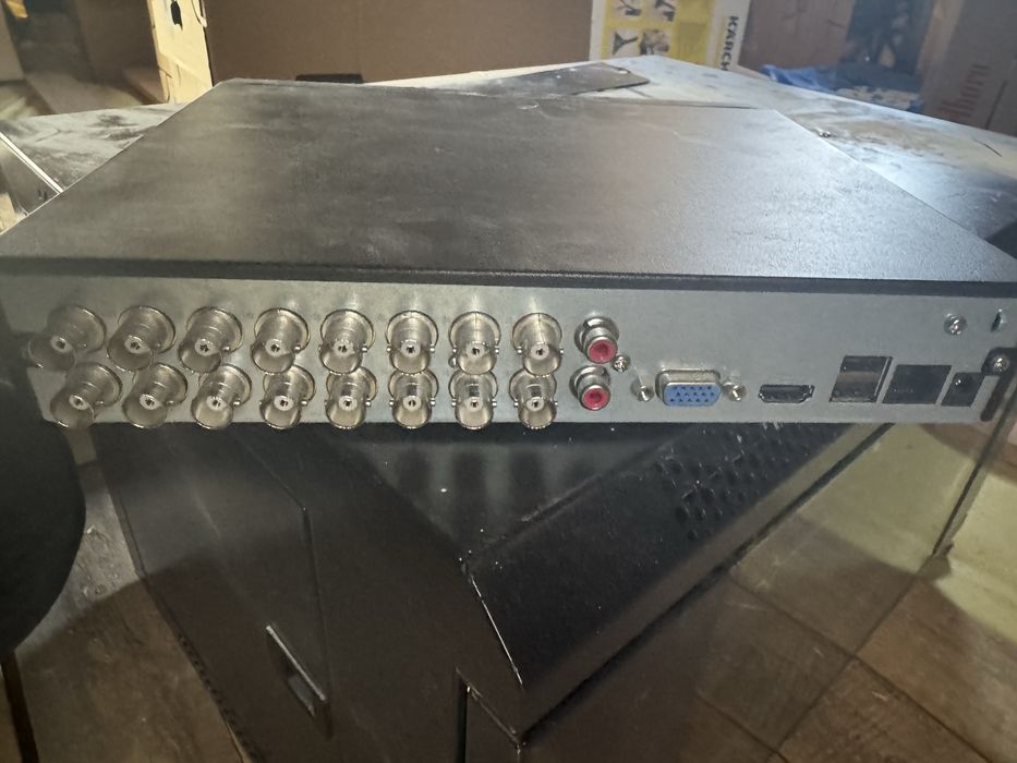 Zestaw monitoringu CCTV – 14 kamer + rejestrator Dahua XVR1B16