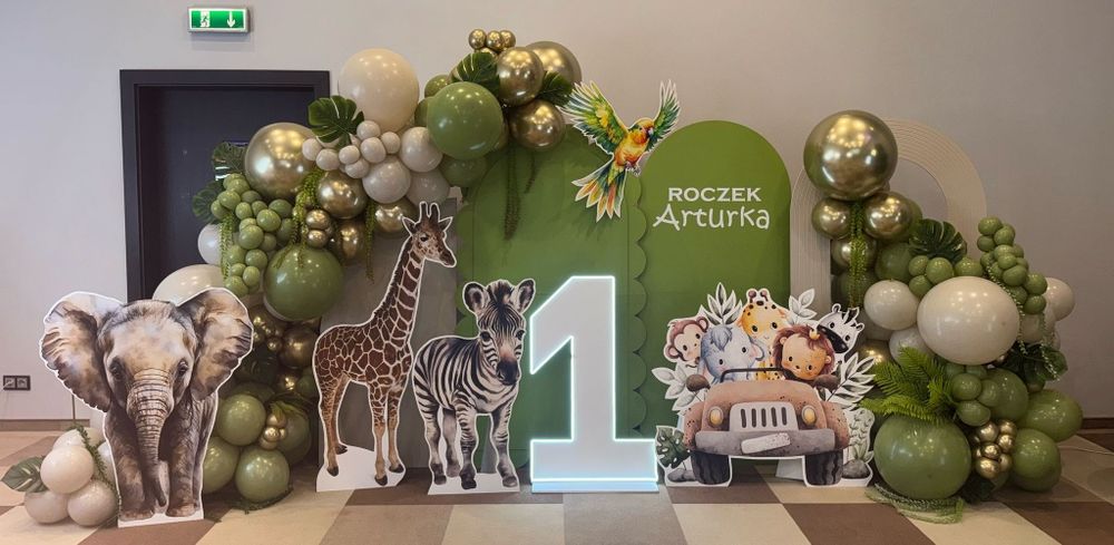 Ścianki balonowe na Roczek Chrzest Urodzinki tematyczne wynajem box