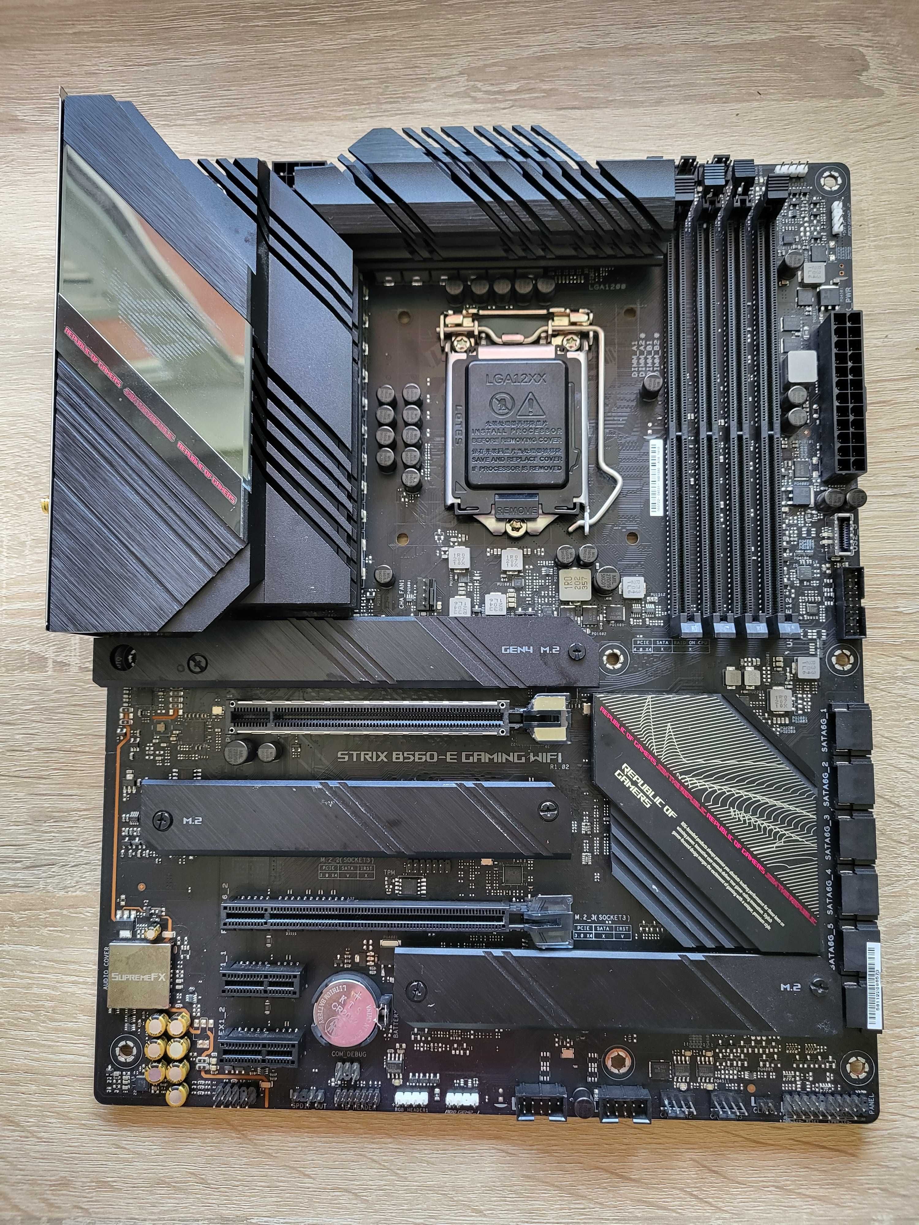 Материнська плата ASUS ROG STRIX B560-E GAMING WIFI (s1200,Intel B560)