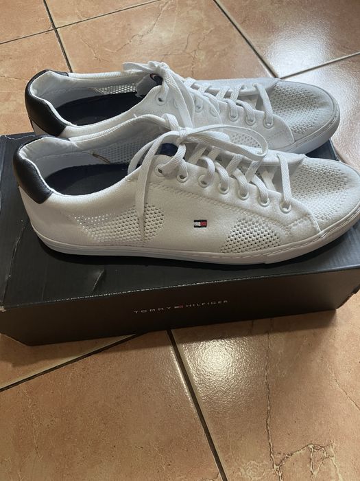 Кросівки, снікерси,сіточка Tommy Hilfiger 43p