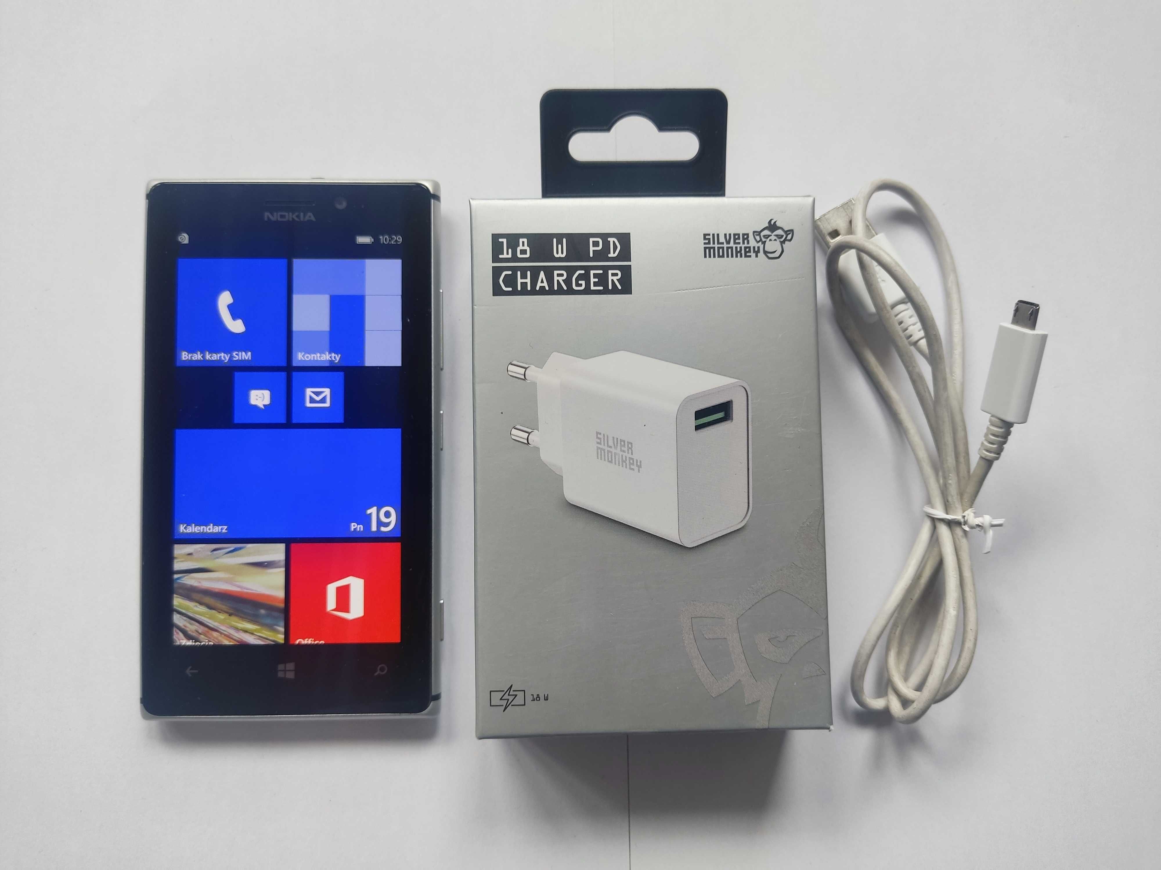 Smartfon Nokia Lumia 925 1GB /16GB 4G (LTE) white + ZESTAW