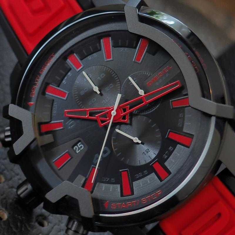 - 50% | Чоловічий годинник хронограф Diesel Griffed DZ4530