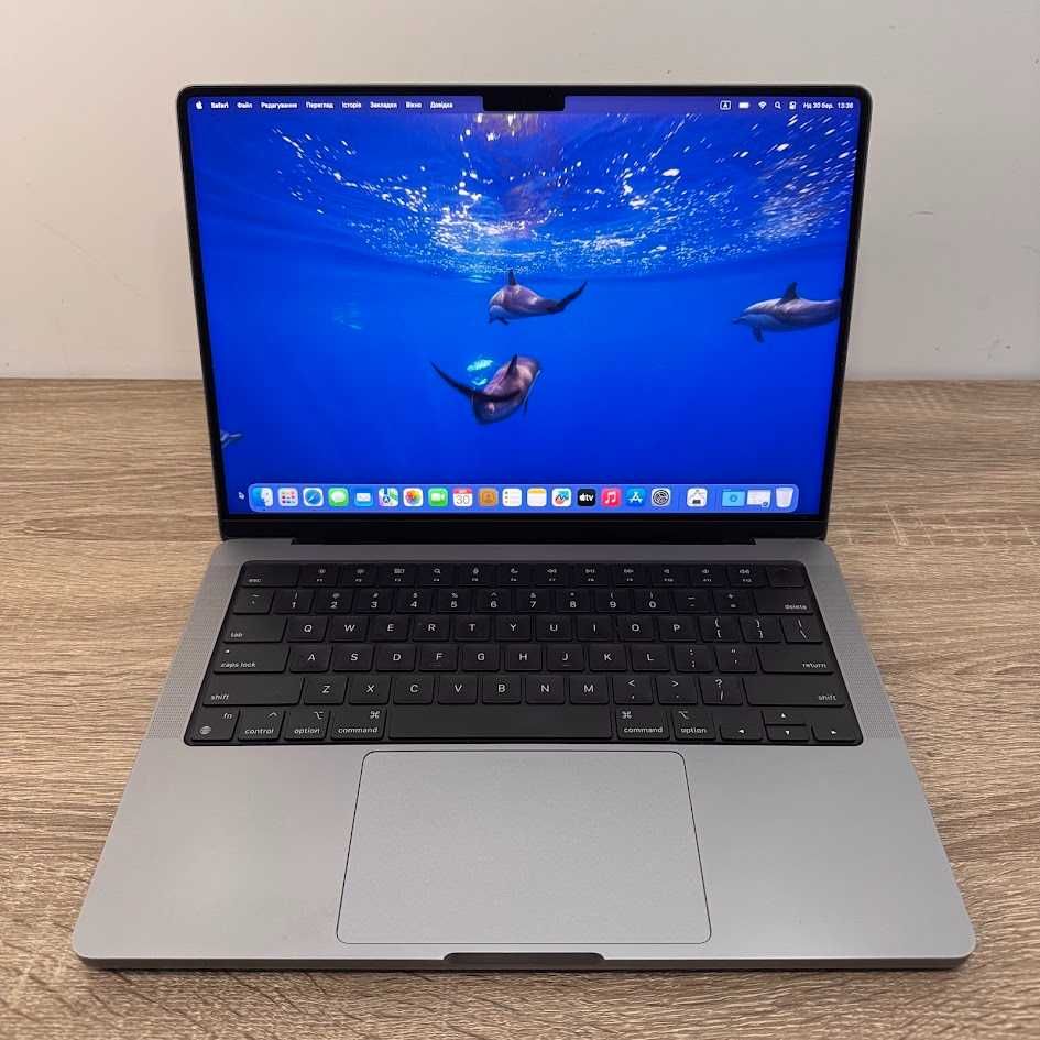 Macbook Pro 14" 2021 M1 Pro/16Gb DDR5/SSD 512Gb акб: 93% (код: M0447)