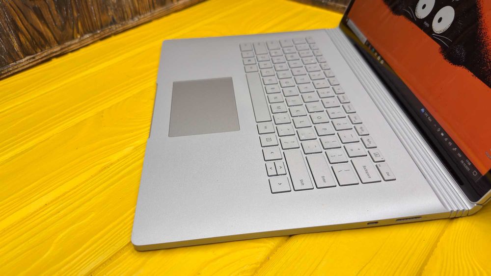 Потужний Ноутбук-Трансформер Microsoft Surface Book 3/GTX 1660TI Max-q