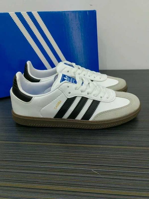 Buty sportowe Adidas_Samba_OG_Cloud_White_Core_Black_ Rozmiar 40.5