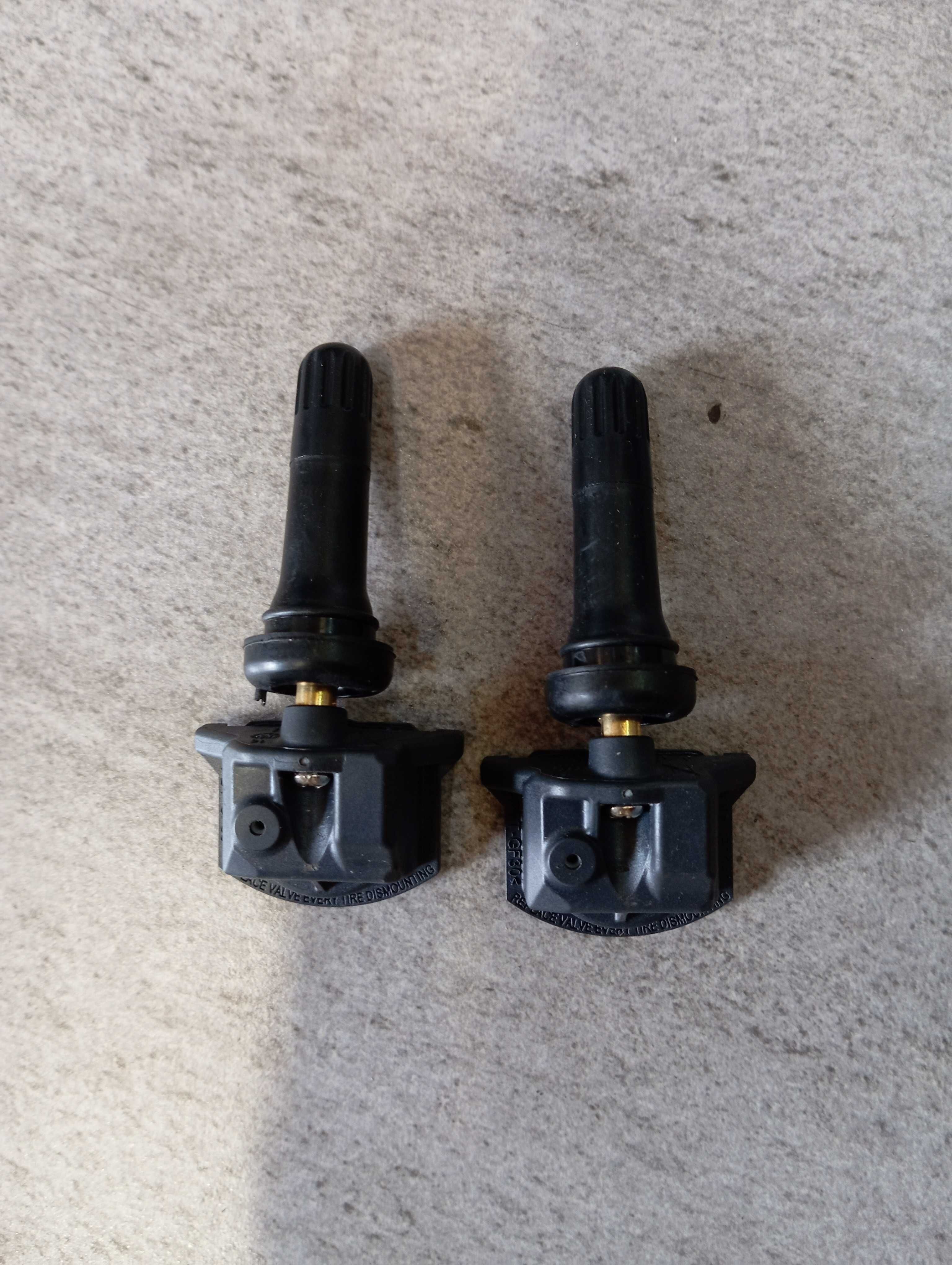 Czujnik ciśnienia opon TPMS 400.706.UA0A Renault Kadjar Nissan