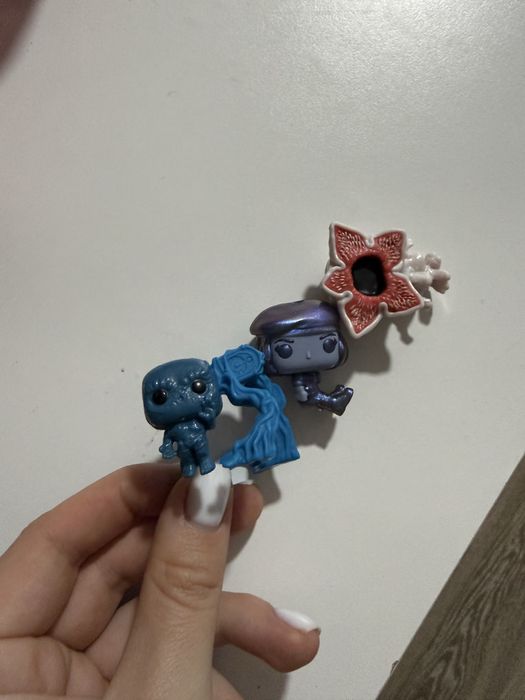 Фігурки дивні дива,кіндер stranger things обмін продаж повторок