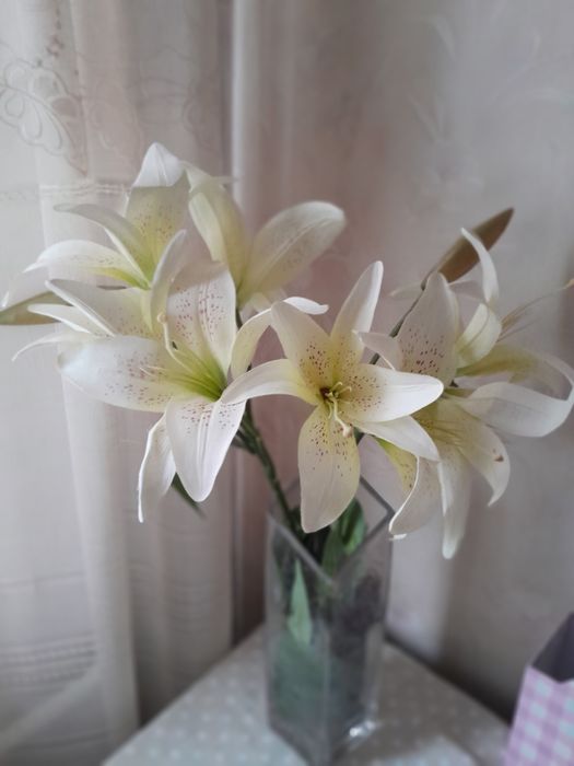 Штучні квіти, букет з вазою, Англія