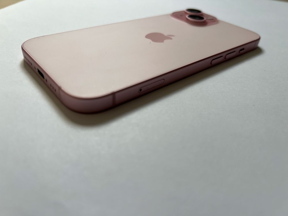 Iphone 15 128gb - Bom estado