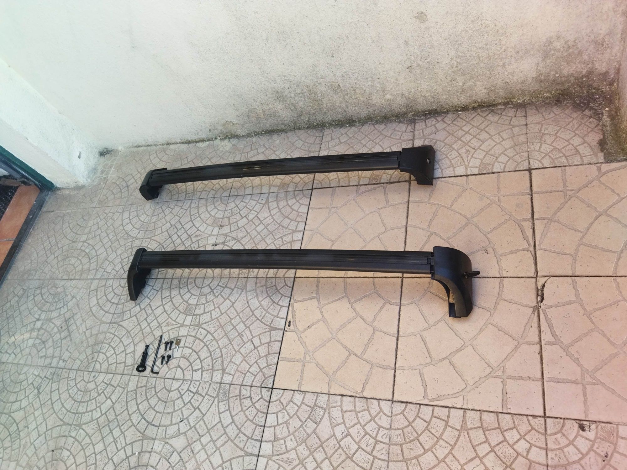 Barras tejadilho e gancho reboque original Renault Megane Scenic