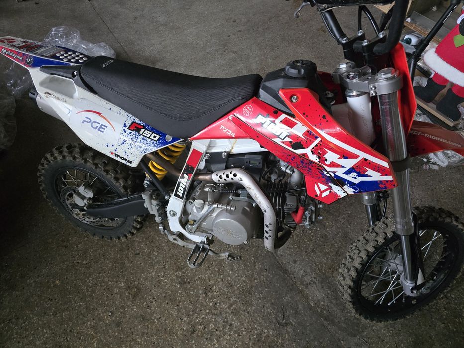 Pilot YCF motor cross stan jak nowy , mało jezdzony