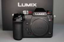 Panasonic LUMIX S1R - super stan + gwarancja