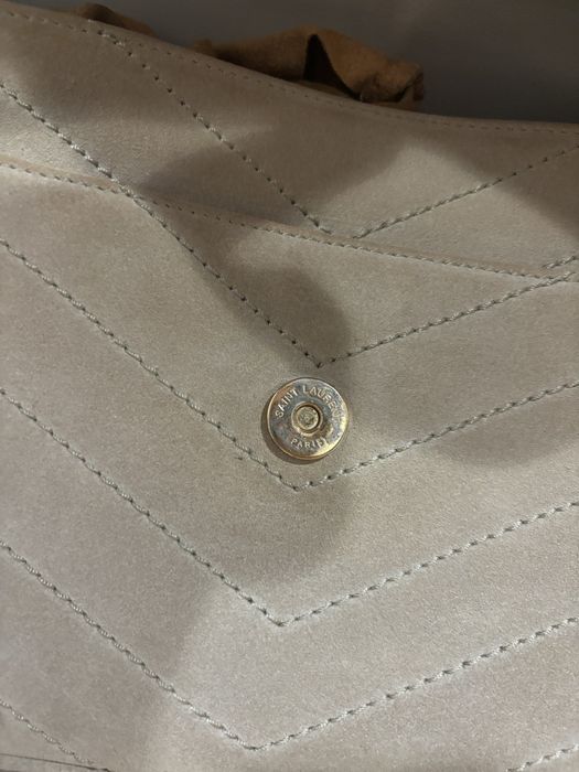 Zamszowa torebka Saint Laurent YSl Nikki