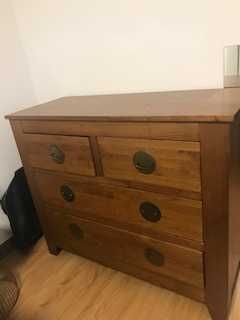 Cómoda de quarto