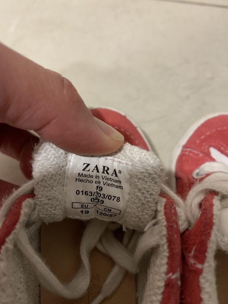 Кеди Zara 19 та кросівки Bonnada  розмір 20