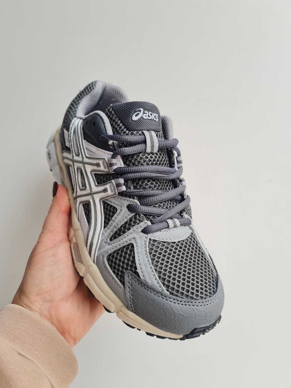 Чоловічі кросівки ASICS Gel-Kahana 8 сірий 9013 НОВИЗНА